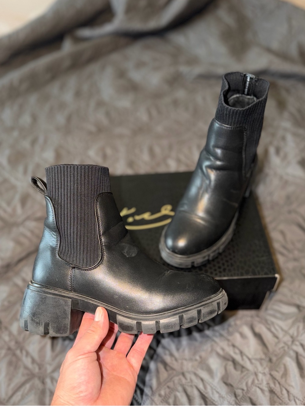 Steve Madden Hayle boots size 6.5